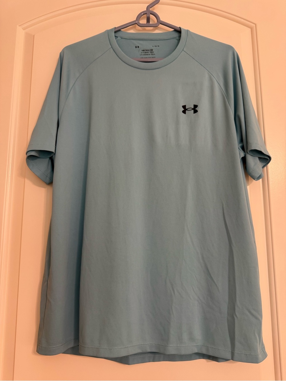 Under Armour Men’s Light Blue Tech Tee